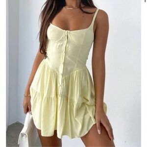 NWT White Fox Never Been Hurt Mini Dress Lemon Size xs Adjustable Straps Tiered